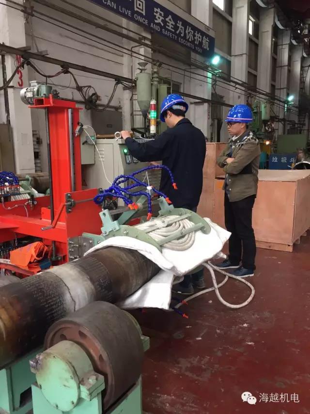 海越中頻高頻電磁感應(yīng)加熱設(shè)備在不同的行業(yè)、不同的工件、不同的工藝要求的應(yīng)用現(xiàn)場圖